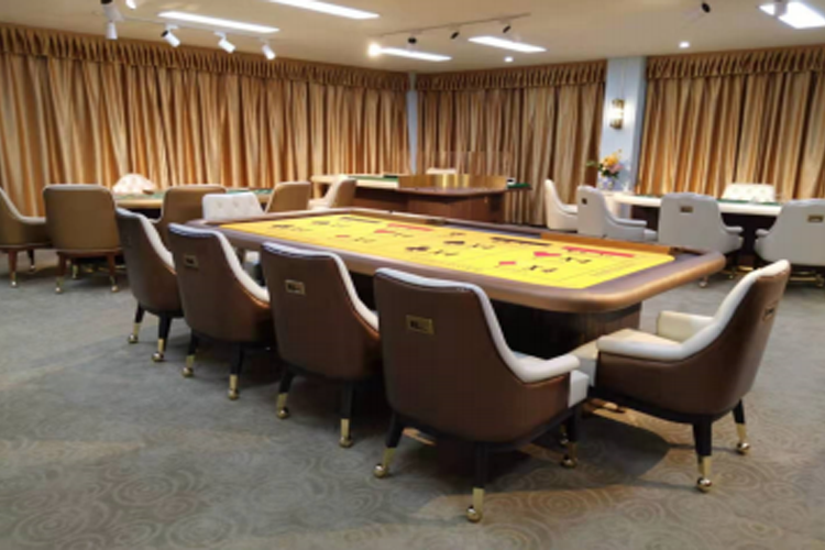 Gaming Table 6